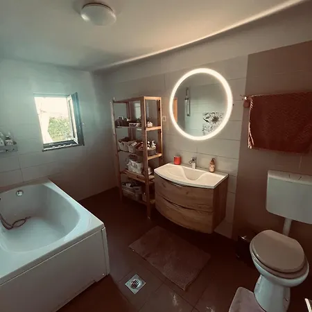 Garden Fresh * Вишнян